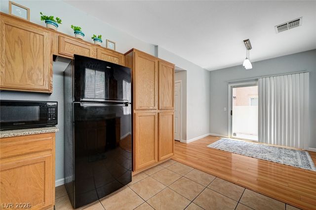 7747 Hampton Cove Lane, Las Vegas, NV 89113