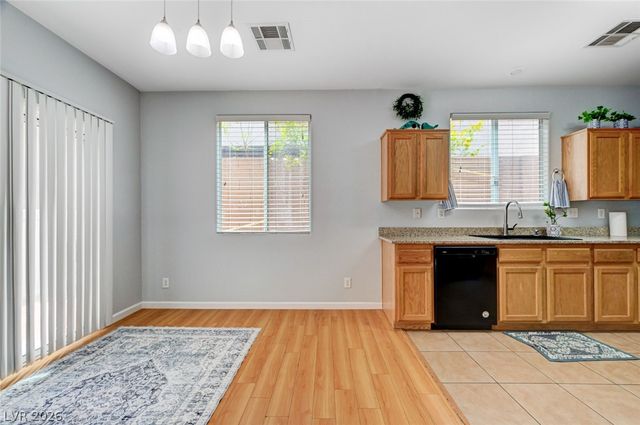 7747 Hampton Cove Lane, Las Vegas, NV 89113