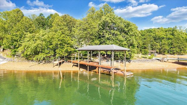 200 Anthony Home RD, Huddleston, VA 24104