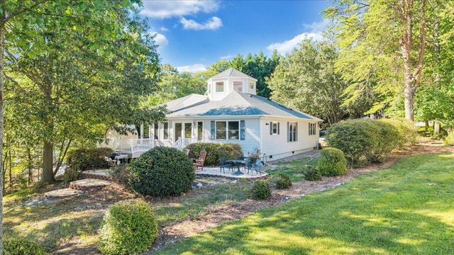 200 Anthony Home RD, Huddleston, VA 24104