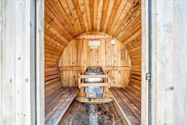 200 Anthony Home RD, Huddleston, VA 24104