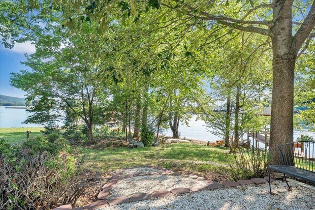 200 Anthony Home RD, Huddleston, VA 24104