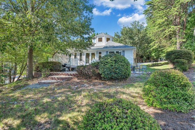 200 Anthony Home RD, Huddleston, VA 24104