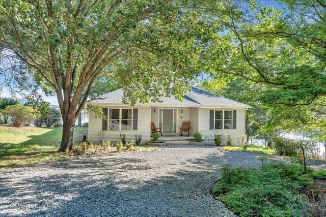 200 Anthony Home RD, Huddleston, VA 24104
