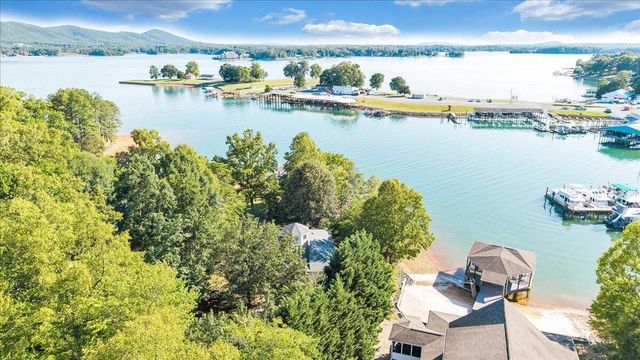 200 Anthony Home RD, Huddleston, VA 24104