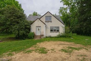 79 Mountain Lake Rd, White Twp., NJ 07823