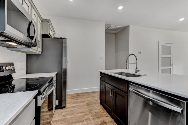 3060 W Crawford Street 601, Denison, TX 75020