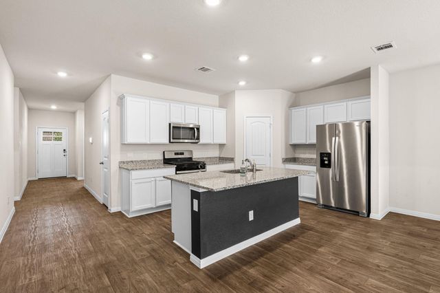 111 Evergreen Sumac LOOP, Kyle, TX 78640