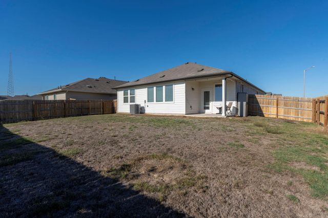 111 Evergreen Sumac LOOP, Kyle, TX 78640
