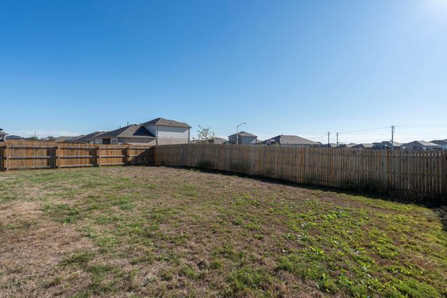 111 Evergreen Sumac LOOP, Kyle, TX 78640