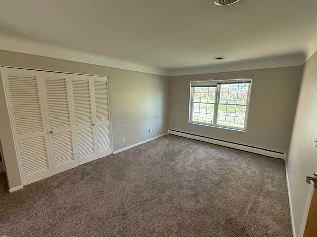 28401 Jefferson Avenue 4, Saint Clair Shores, MI 48081