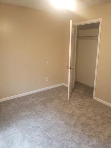 7101 Fairington Ridge Circle, Lithonia, GA 30038