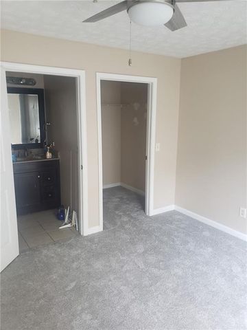 7101 Fairington Ridge Circle, Lithonia, GA 30038