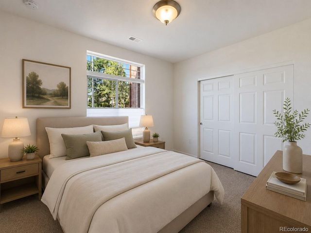 804 Summer Hawk Dr 8105, Longmont, CO 80504
