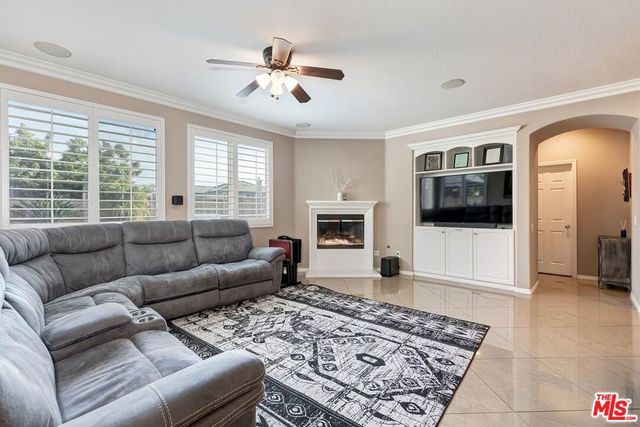 23834 Rio Ranch Way, Valencia, CA 91354