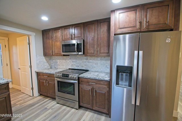 489 Penny Way, Sparks, NV 89431