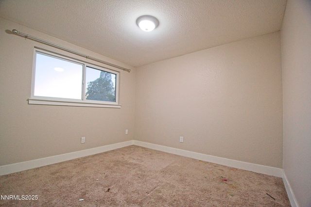 489 Penny Way, Sparks, NV 89431