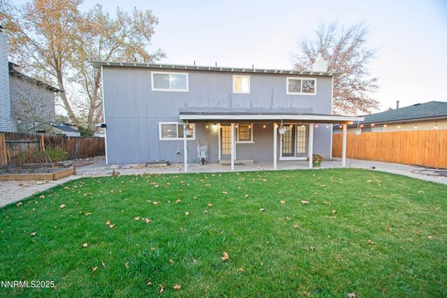 489 Penny Way, Sparks, NV 89431