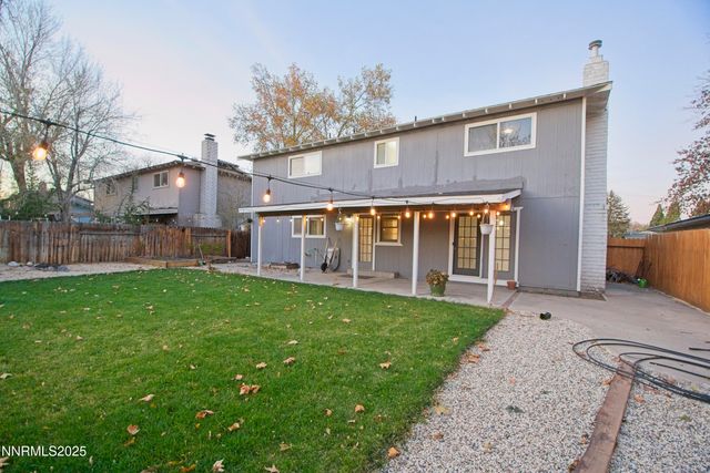 489 Penny Way, Sparks, NV 89431