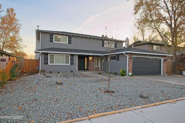 489 Penny Way, Sparks, NV 89431