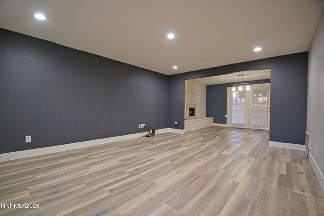 489 Penny Way, Sparks, NV 89431