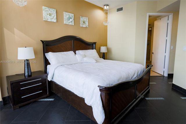 18201 Collins Ave 3709A, Sunny Isles Beach, FL 33160