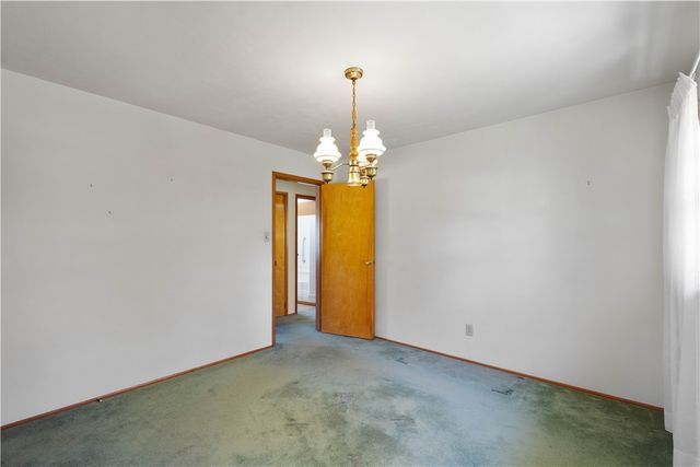 1515 S Main Street, N Franklin Twp, PA 15301