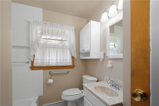 1515 S Main Street, N Franklin Twp, PA 15301