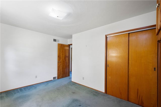 1515 S Main Street, N Franklin Twp, PA 15301