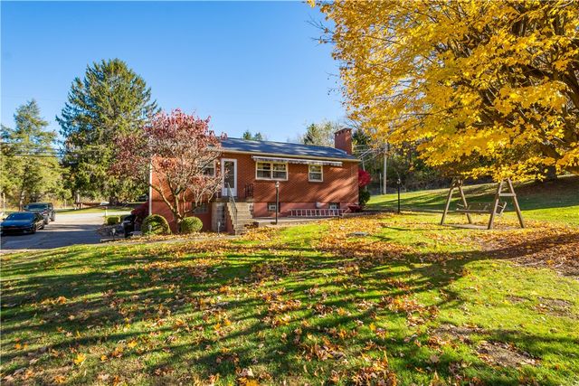 1515 S Main Street, N Franklin Twp, PA 15301