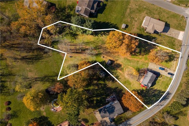 1515 S Main Street, N Franklin Twp, PA 15301