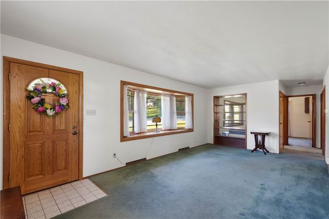 1515 S Main Street, N Franklin Twp, PA 15301