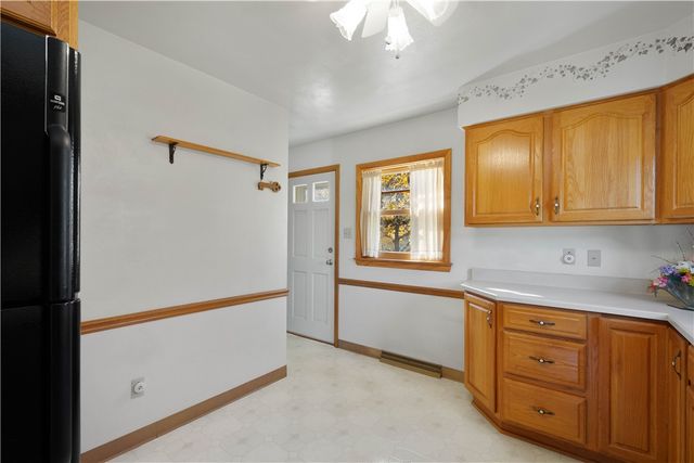 1515 S Main Street, N Franklin Twp, PA 15301