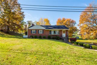 1515 S Main Street, N Franklin Twp, PA 15301