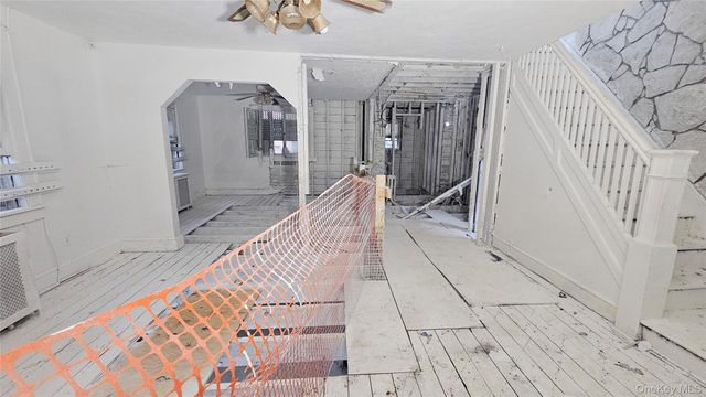 109-28 212 Street, Queens Village, NY 11429