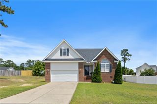 5511 Shady Lawn Drive, Hope Mills, NC 28348