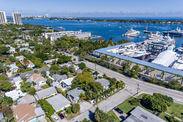 4205 N Flagler Drive 2, West Palm Beach, FL 33407