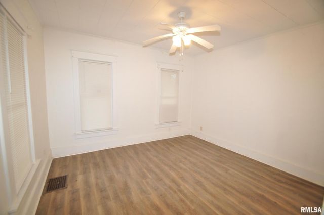 1803 BELLE Avenue, Davenport, IA 52803