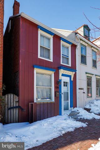 1316 GREEN ST, Harrisburg, PA 17102