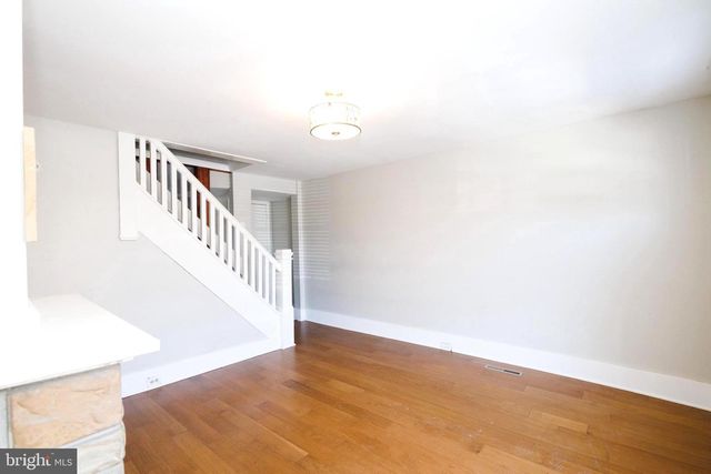 1316 GREEN ST, Harrisburg, PA 17102