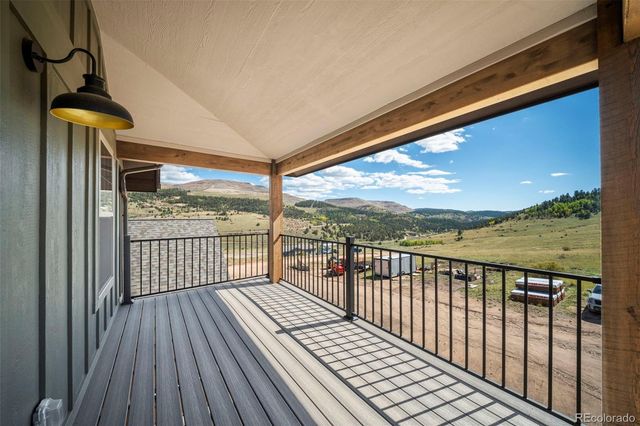 207 W Womack Avenue, Cripple Creek, CO 80813