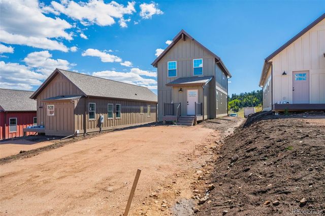 207 W Womack Avenue, Cripple Creek, CO 80813