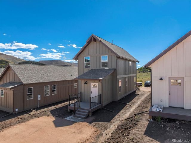 207 W Womack Avenue, Cripple Creek, CO 80813
