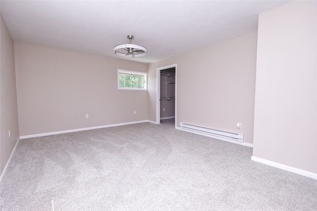 2373 Hopeland St, Carrick, PA 15210