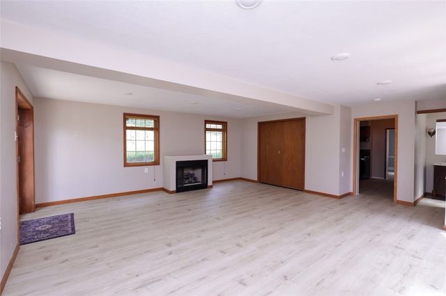 2373 Hopeland St, Carrick, PA 15210