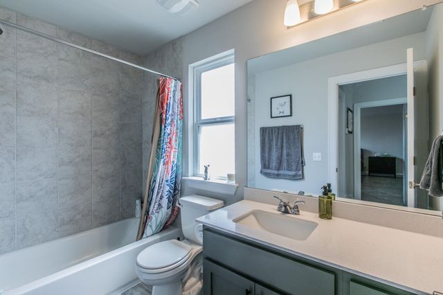 173 Riverhill DR, Georgetown, TX 78628