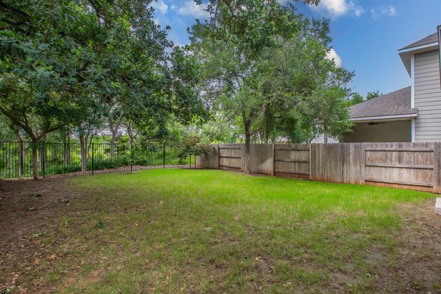 173 Riverhill DR, Georgetown, TX 78628