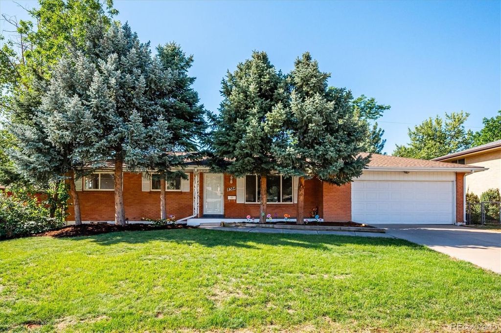 8384 W Arizona Drive, Lakewood, CO 80232