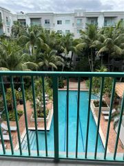 6001 SW 70th St 425, South Miami, FL 33143