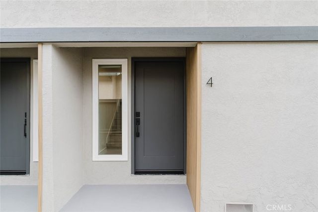 3406 Garden Avenue 4, Los Angeles, CA 90039